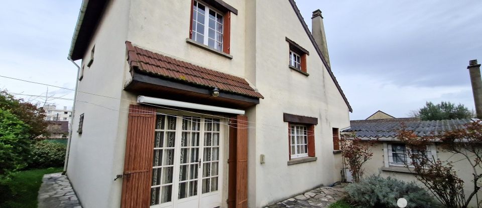 Maison 6 pièces de 133 m² à Le Blanc-Mesnil (93150)