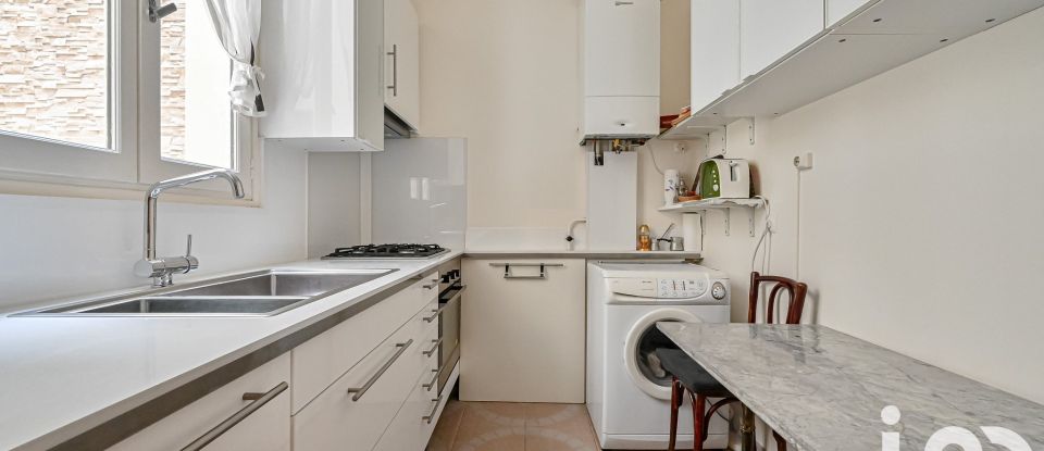 Apartment 4 rooms of 84 m² in Saint-Denis (93200)