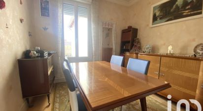 Town house 3 rooms of 43 m² in Désertines (03630)