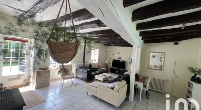 House 7 rooms of 195 m² in Veigné (37250)
