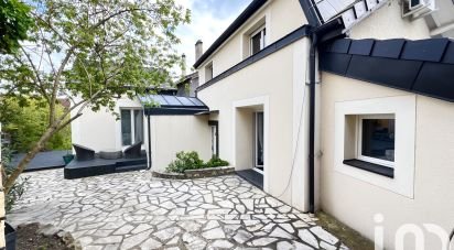 Maison traditionnelle 5 pièces de 115 m² à Villiers-sur-Orge (91700)
