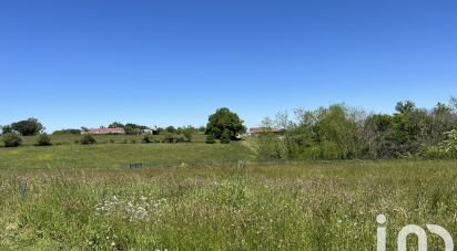 Land of 946 m² in Philondenx (40320)