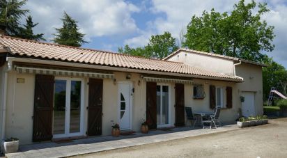 House 4 rooms of 105 m² in - (46170)
