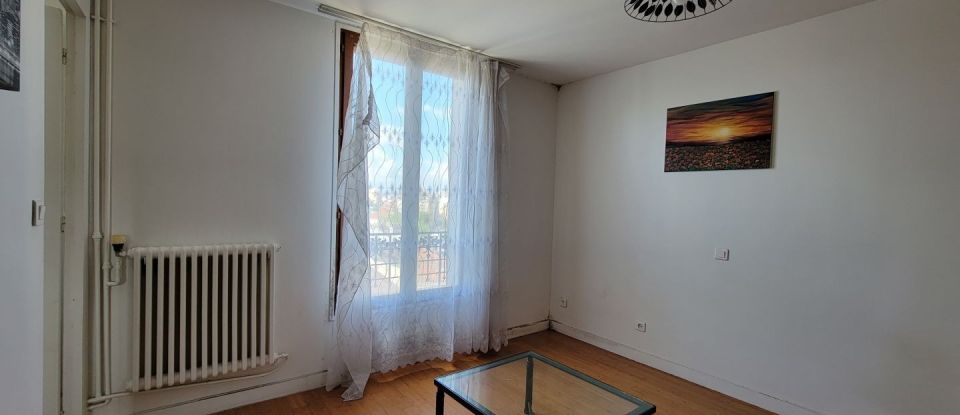 Apartment 2 rooms of 45 m² in Bondy (93140)