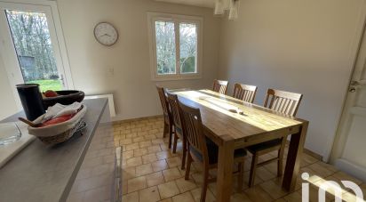 Traditional house 5 rooms of 100 m² in Le Boullay-Thierry (28210)