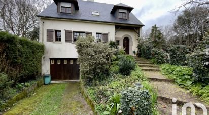 Traditional house 5 rooms of 136 m² in SAINT-MARC-SUR-MER (44600)