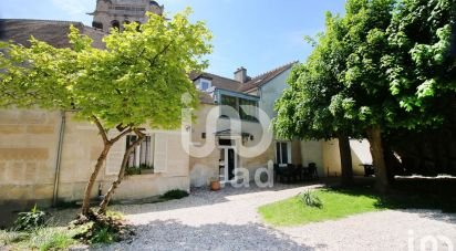 House 8 rooms of 230 m² in Pont-Sainte-Maxence (60700)