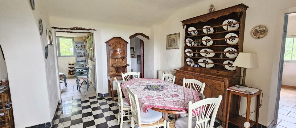 Maison traditionnelle 7 pièces de 175 m² à Tourrettes-sur-Loup (06140)