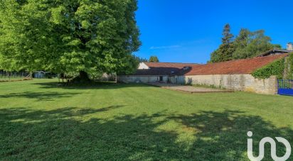 Country house 40 rooms of 880 m² in Vinax (17510)