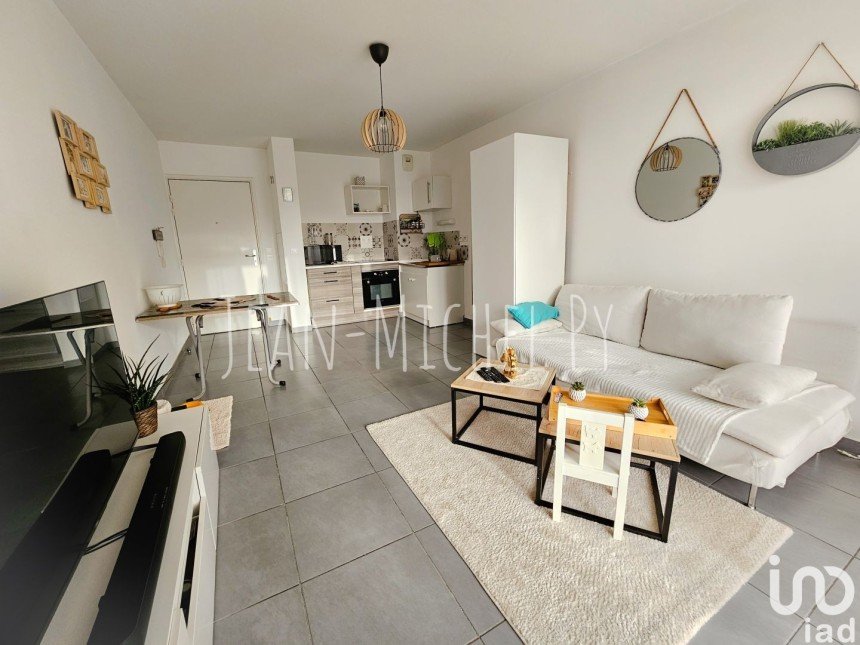 Vente Appartement 57m² 3 Pièces à La Seyne-sur-Mer (83500) - Iad France
