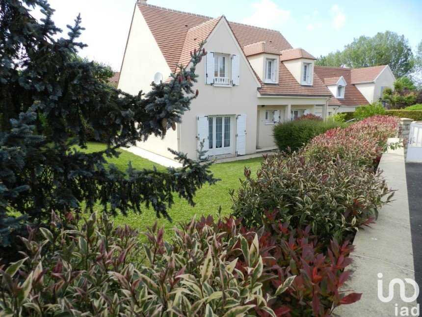 Vente Maison 150m² 7 Pièces à Claye-Souilly (77410) - Iad France