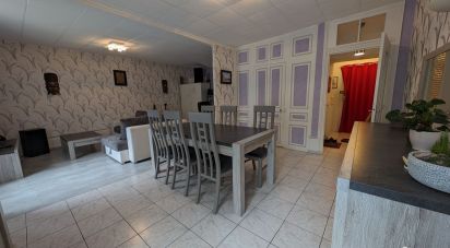 Apartment 5 rooms of 93 m² in Oyonnax (01100)