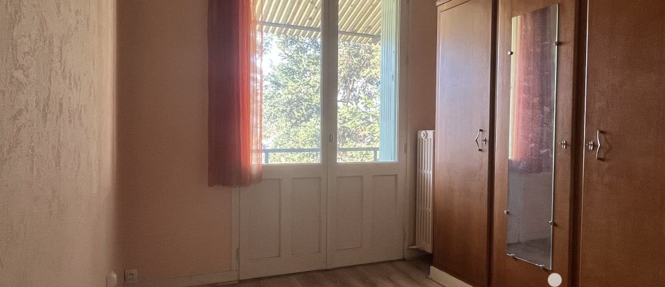 Town house 6 rooms of 123 m² in Tours (37000)