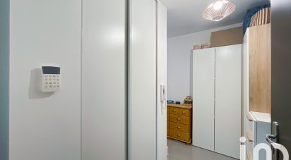 Apartment 3 rooms of 63 m² in Montfermeil (93370)