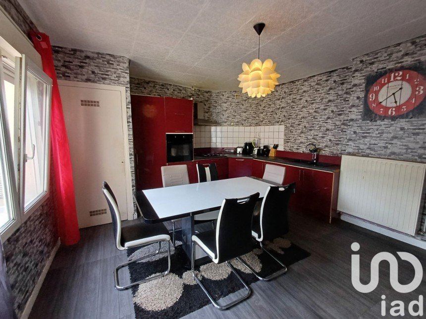 Apartment 3 rooms of 76 m² in Villerupt (54190)