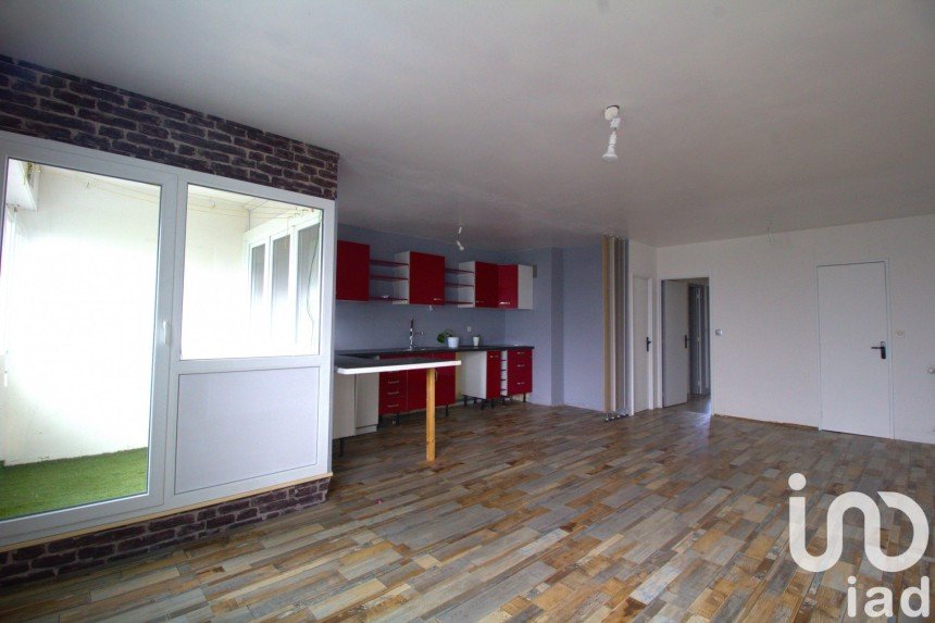 Appartement 4 pièces de 76 m² à Chartres (28000)