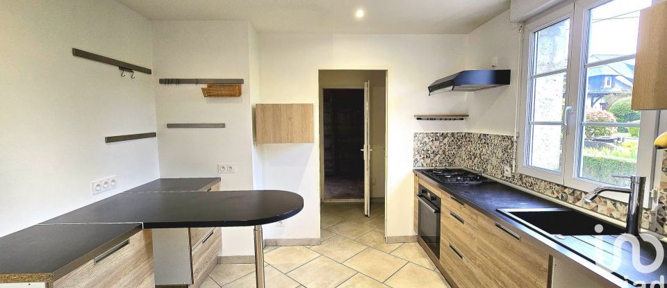 Village house 5 rooms of 99 m² in Mauges-sur-Loire (49410)