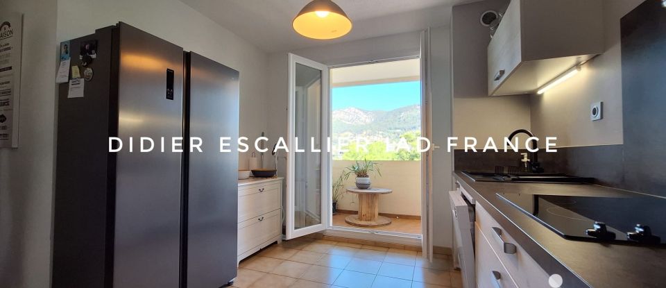Apartment 3 rooms of 72 m² in Toulon (83100)