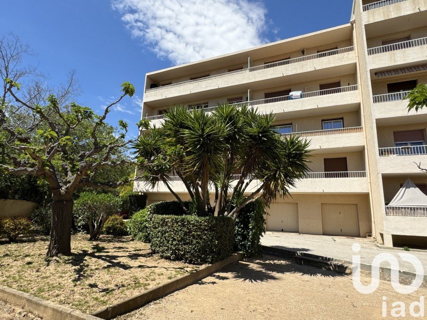 Vente Appartement 65m² 3 Pièces à Toulon (83000) - Iad France