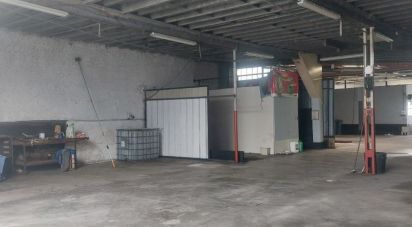 Parking/garage/box de 597 m² à Tarbes (65000)