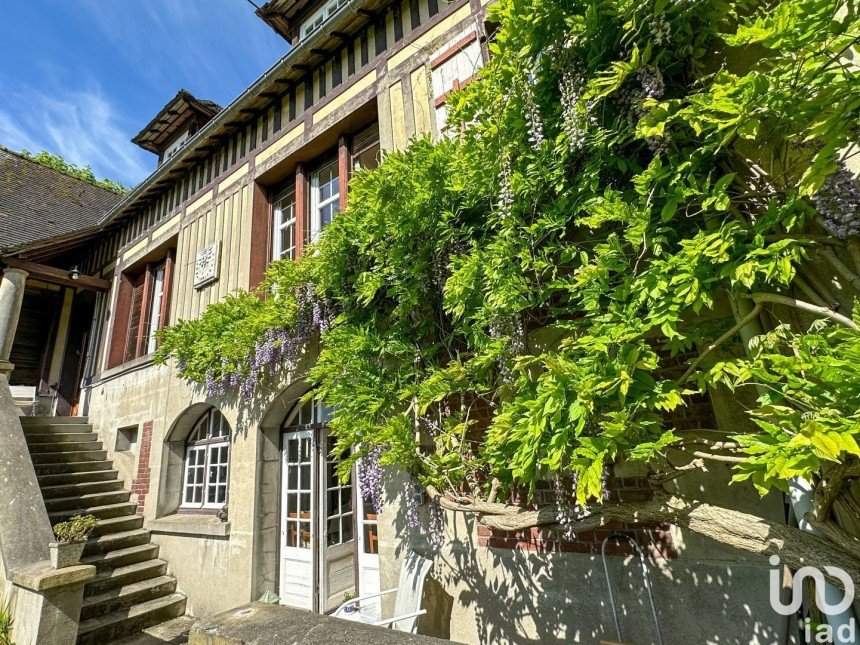 Manor 14 rooms of 250 m² in Mont-Saint-Aignan (76130)