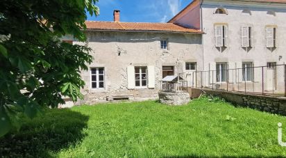 House 8 rooms of 201 m² in Charroux (03140)