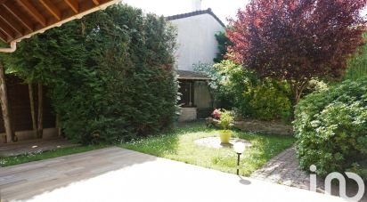 Traditional house 4 rooms of 113 m² in Paray-Vieille-Poste (91550)