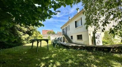 House 6 rooms of 140 m² in Cerny (91590)