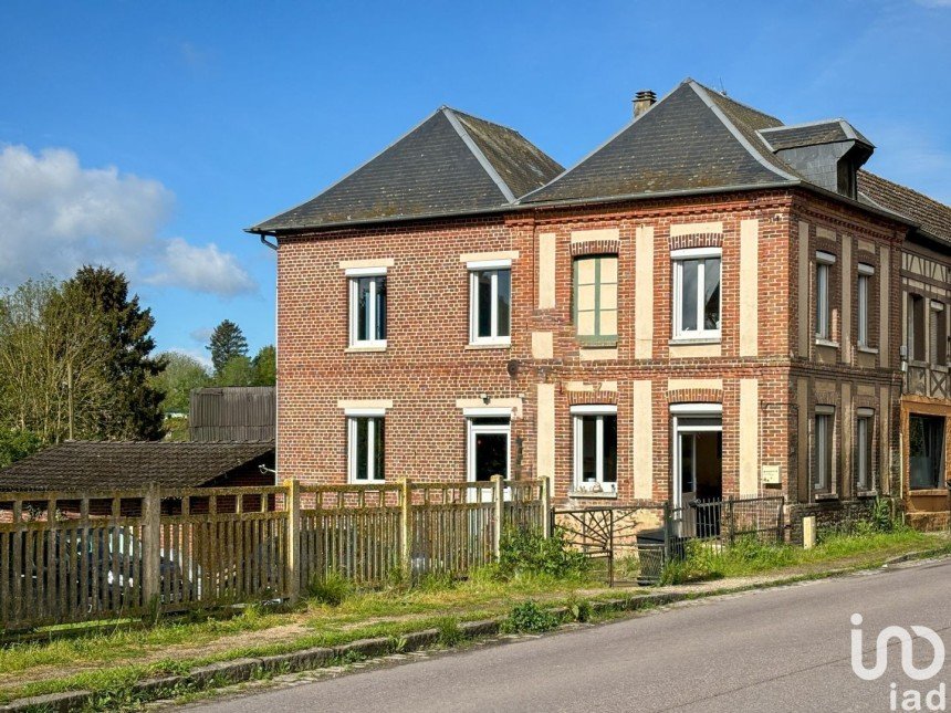 House 6 rooms of 134 m² in Bourg-Beaudouin (27380)