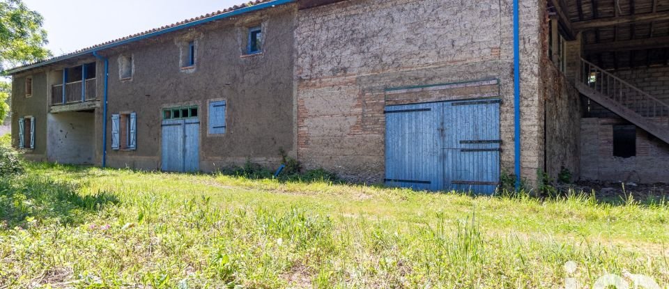 Farm 9 rooms of 250 m² in Les Barthes (82100)