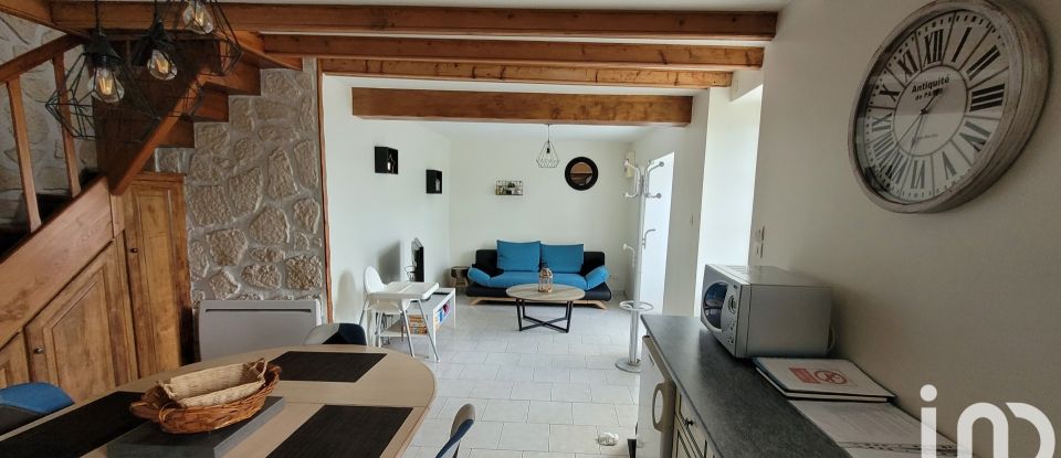 Maison traditionnelle 3 pièces de 66 m² à Boutteville (50480)