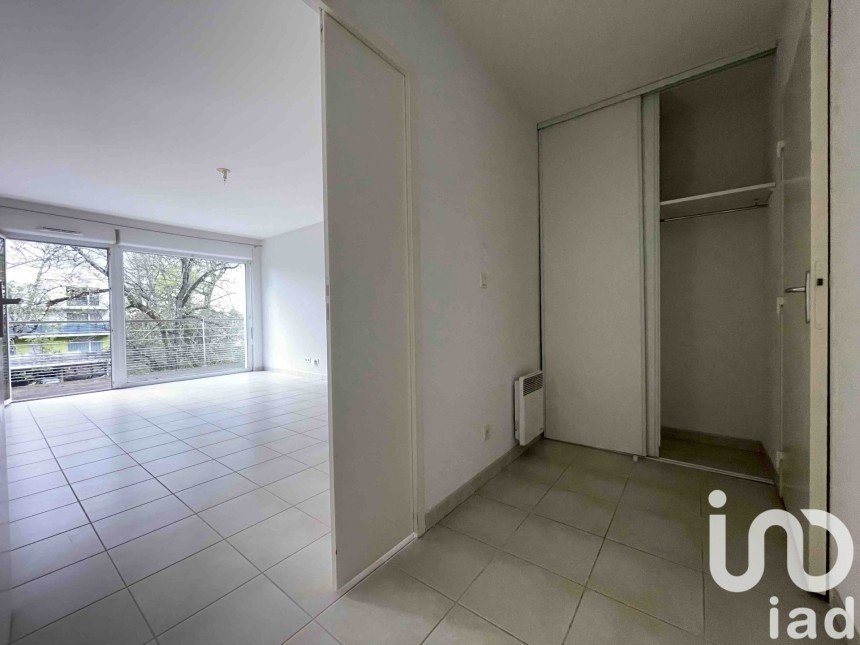 Apartment 3 rooms of 69 m² in Joué-lès-Tours (37300)