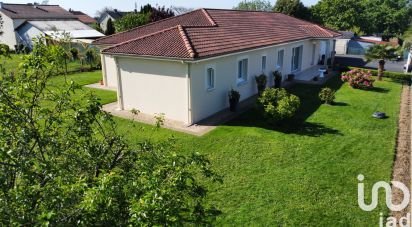 Pavilion 7 rooms of 165 m² in Rochechouart (87600)