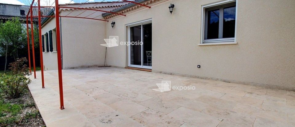 House 4 rooms of 105 m² in Lachau (26560)
