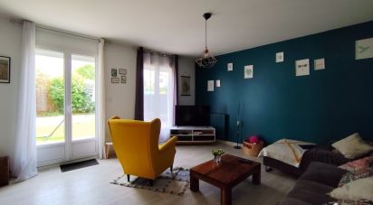 House 5 rooms of 122 m² in Buxerolles (86180)