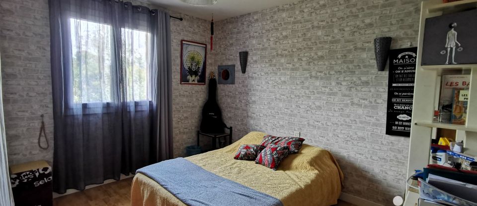 Maison traditionnelle 5 pièces de 112 m² à Rosières (81400)