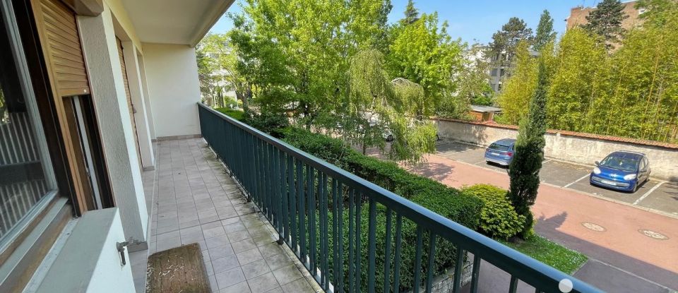 Apartment 5 rooms of 118 m² in Fontenay-sous-Bois (94120)