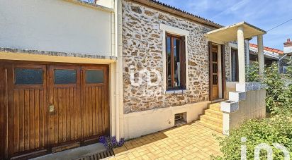 Traditional house 4 rooms of 60 m² in Corbeil-Essonnes (91100)