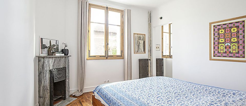 House 8 rooms of 198 m² in Paris (75019)