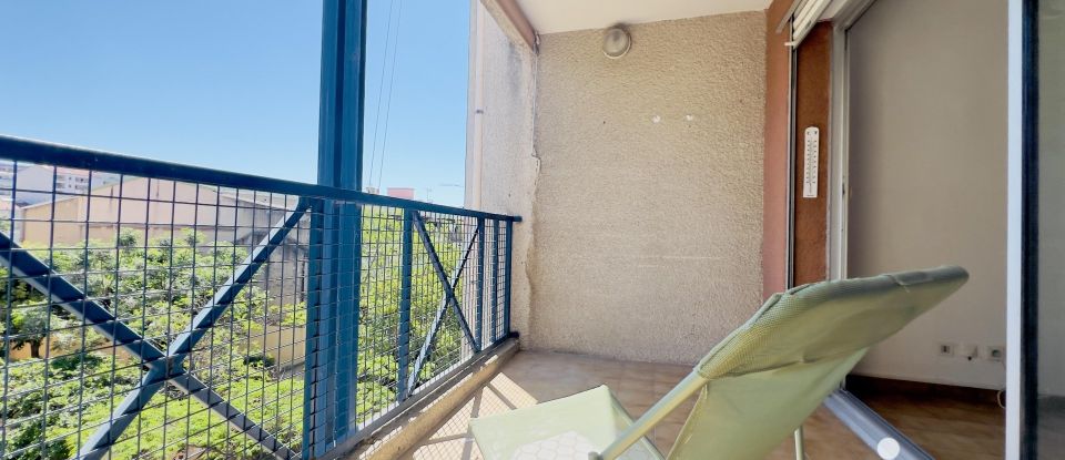 Apartment 3 rooms of 68 m² in Marseille (13008)