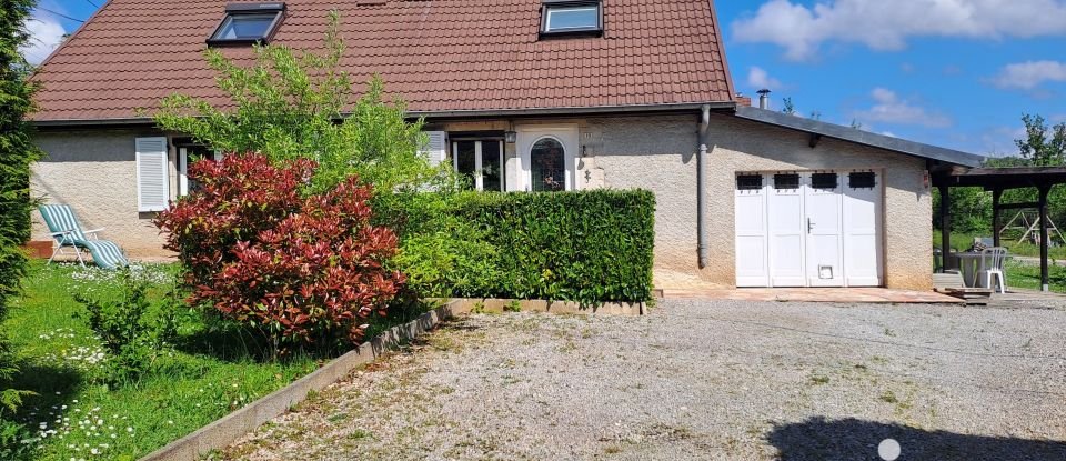 Country house 4 rooms of 82 m² in Charnay (25440)