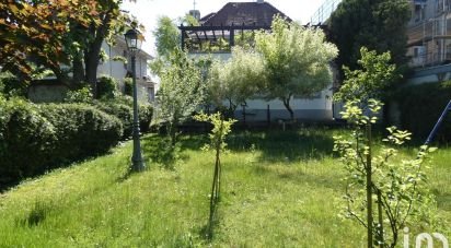 House 10 rooms of 225 m² in Saint-Louis (68300)