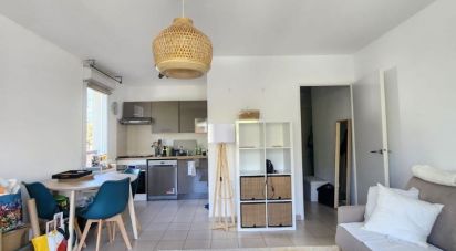 Appartement 2 pièces de 45 m² à Carros (06510)