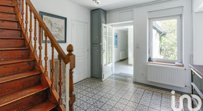 Maison traditionnelle 7 pièces de 200 m² à Nantes (44100)