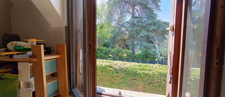 House 5 rooms of 126 m² in Argenteuil (95100)