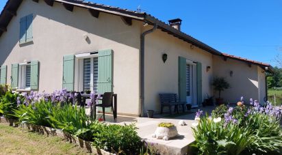 House 4 rooms of 102 m² in Saint-Rémy (24700)