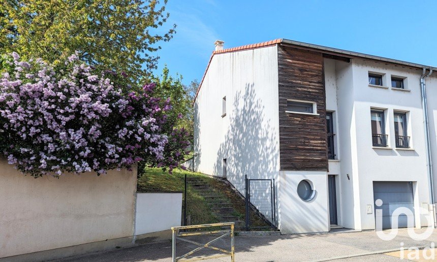 Maison 6 pièces de 137 m² à Metz (57070)