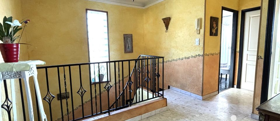 House 5 rooms of 132 m² in Canohès (66680)