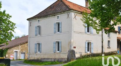 Maison de village 5 pièces de 142 m² à Saint-Pancrace (24530)