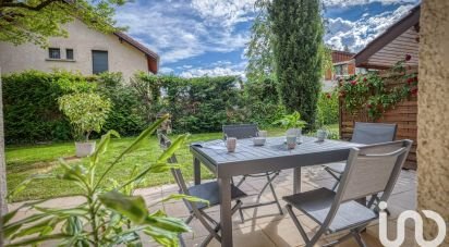 House 5 rooms of 108 m² in Crolles (38920)
